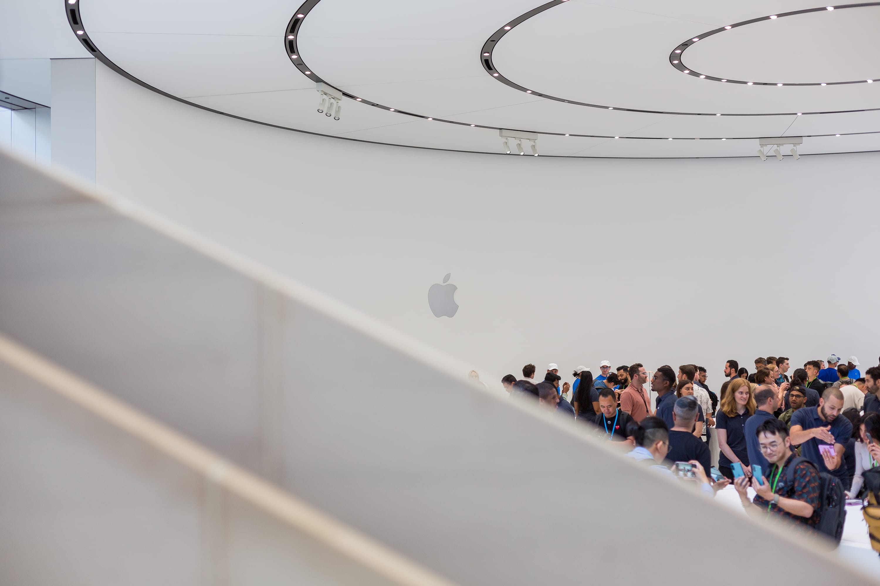 Zdjęcie okładkowe wpisu Gurman: Siri nie będzie głównym tematem WWDC 2025